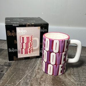 New 1999 Vandor The Beatles "All You Need Is Love" Large Ceramic Mug